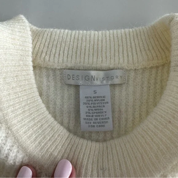 Design History Ruffle Flounce Sweater Vest Top - NWT - Size S - Picture 4 of 6